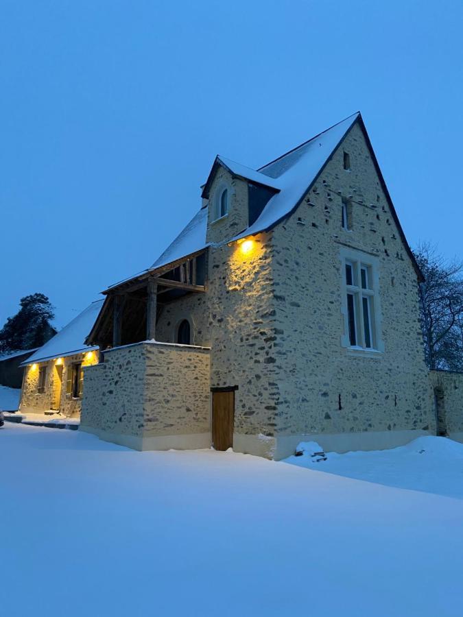 Domaine De La Bigottiere, Chambres D'Hotes Montigne-le-Brillant Экстерьер фото